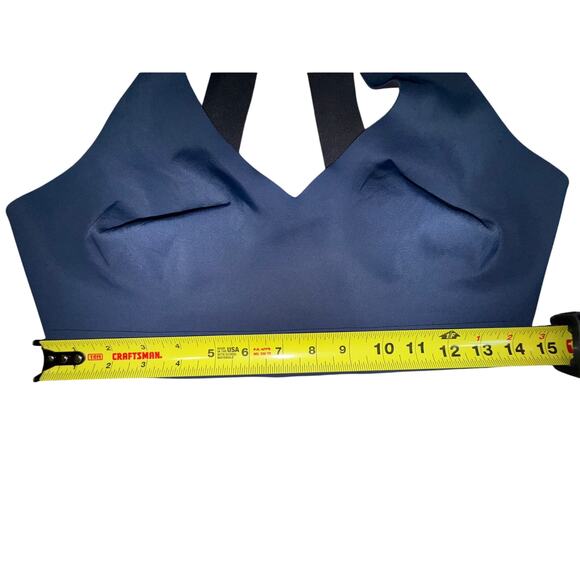 Athleta Women's Black/Navy Blue Crossover Reversible Sports Bra Size Medium - Picture 6 of 6